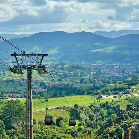 Casa Obregón Cabárceno 3000 * Lusa