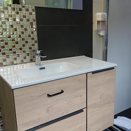 Casa Obregon Cabarceno 3000 *